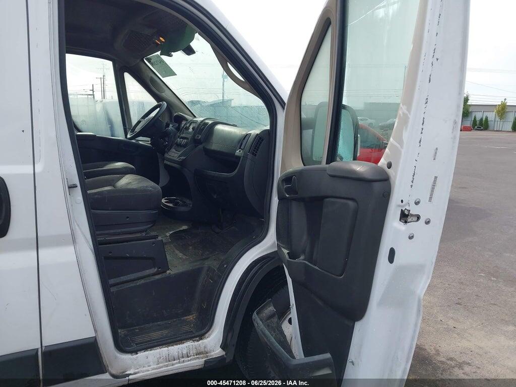 3C6TRVBG5LE102715 2020 RAM PROMASTER 1500 photo no. 5