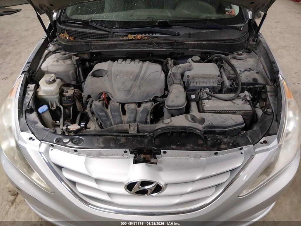 5NPEB4AC5CH318316 2012 HYUNDAI SONATA photo no. 10