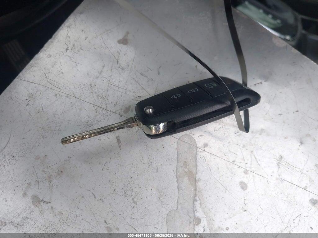 3KPFK4A72HE044124 2017 KIA FORTE photo no. 11