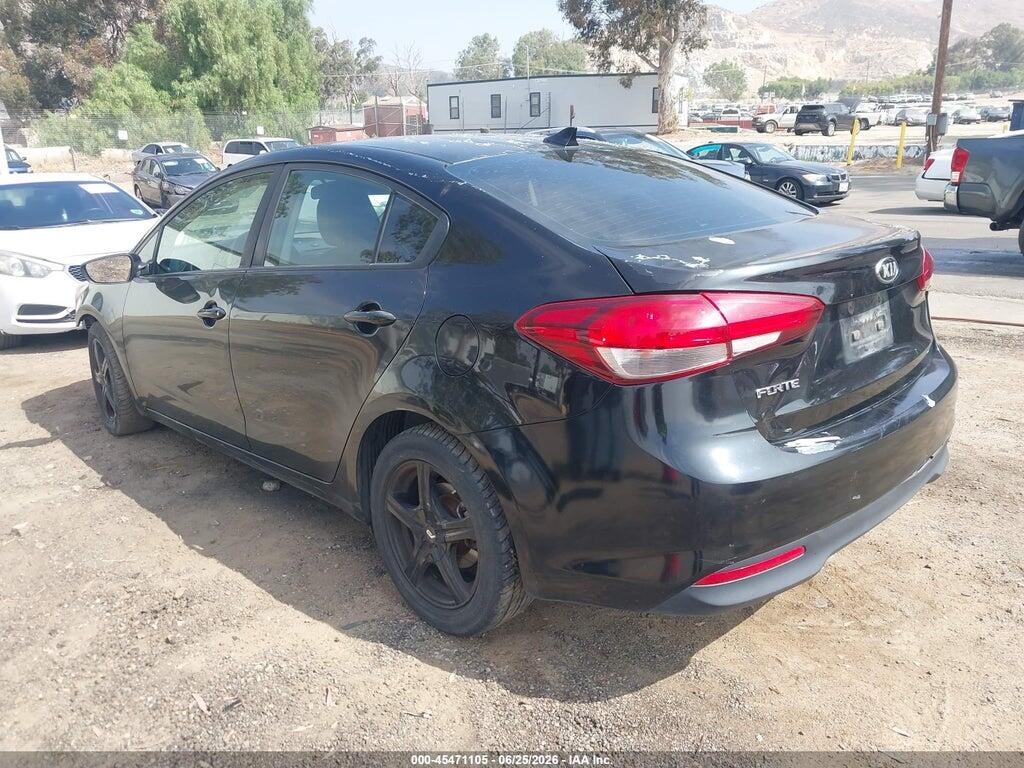 3KPFK4A72HE044124 2017 KIA FORTE photo no. 3