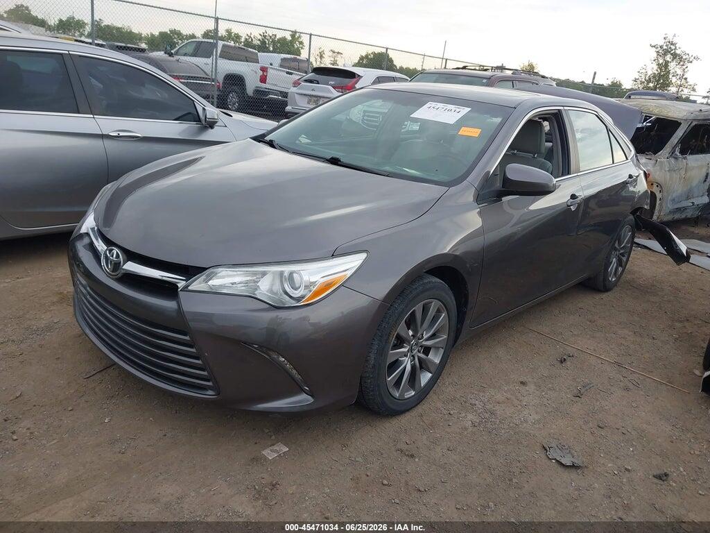 4T1BF1FK8GU516031 2016 TOYOTA CAMRY photo no. 2