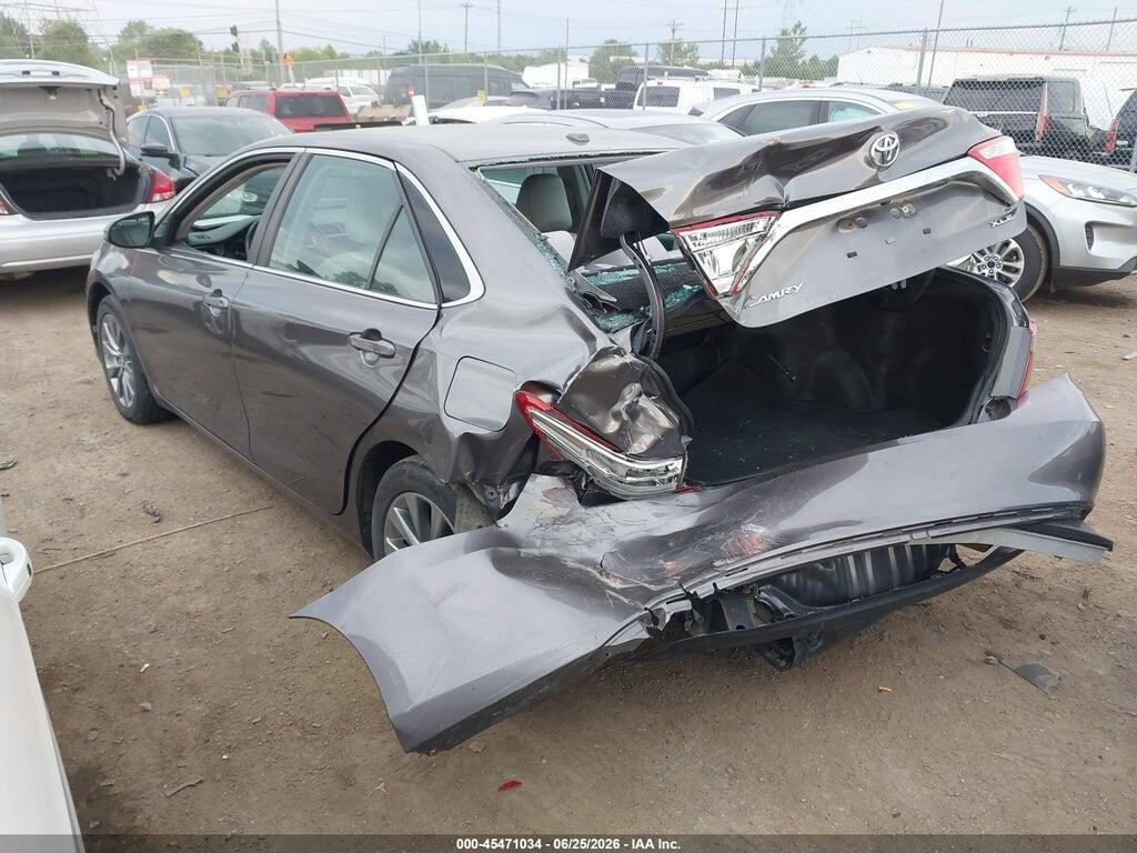 4T1BF1FK8GU516031 2016 TOYOTA CAMRY photo no. 3