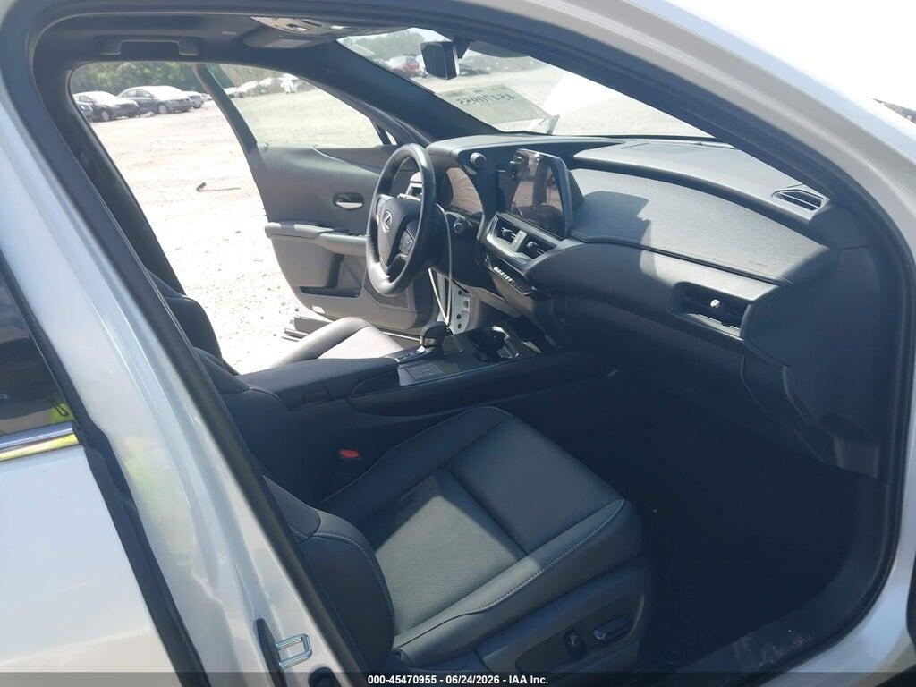 JTHYBJAH7S2018475 2025 LEXUS UX 300H photo no. 5