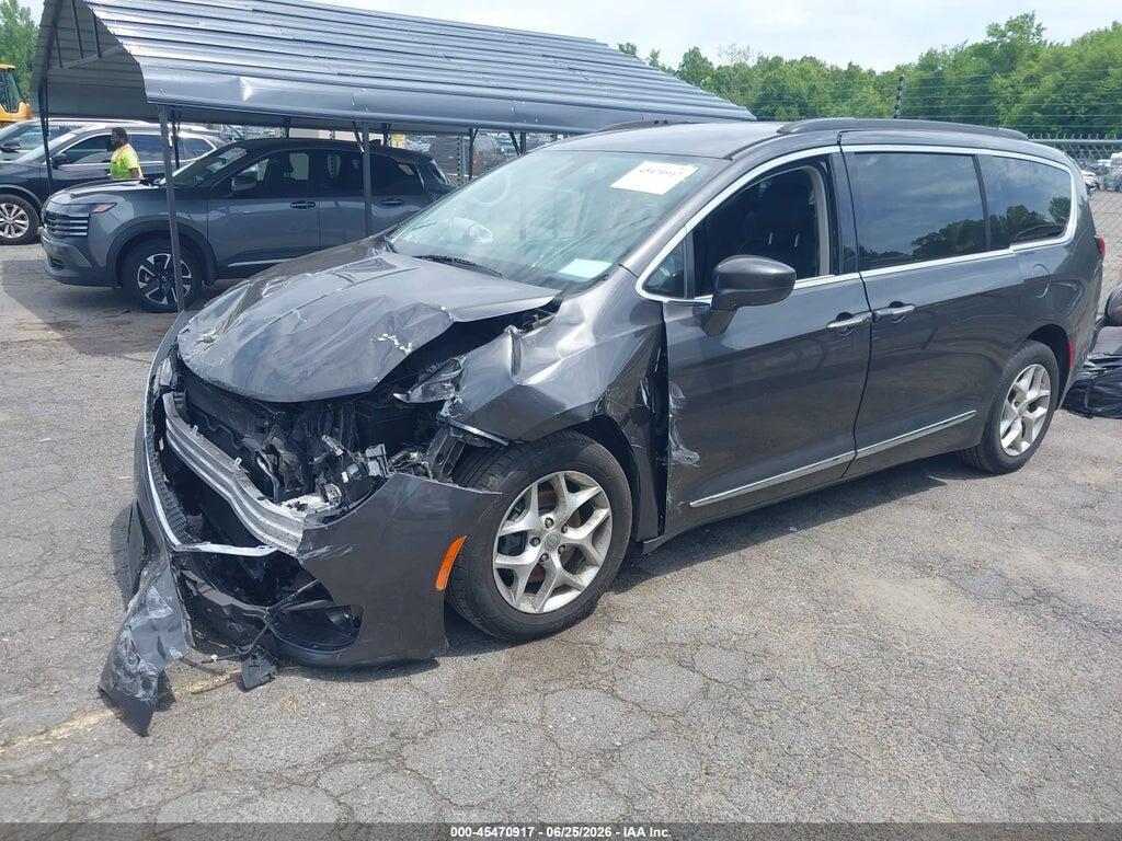 2C4RC1BG3HR831444 2017 CHRYSLER PACIFICA photo no. 2