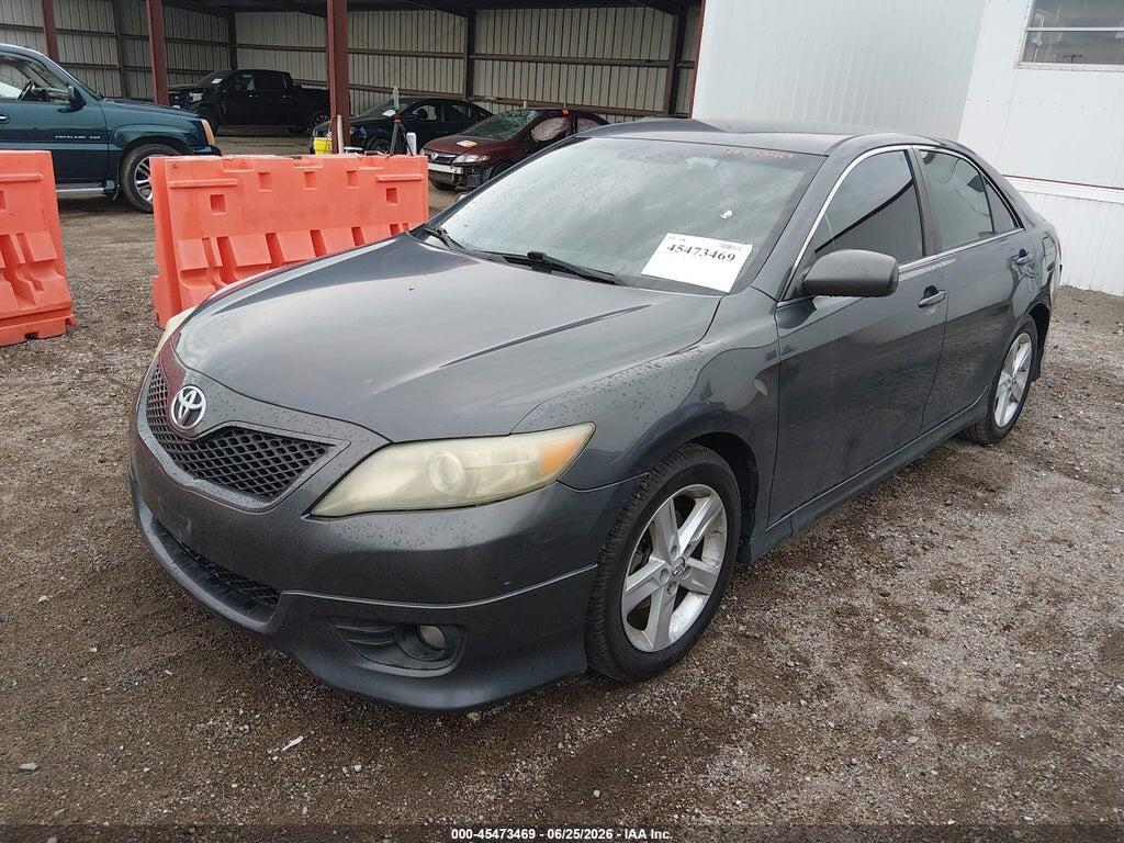 4T1BF3EK3AU080189 2010 TOYOTA CAMRY photo no. 2