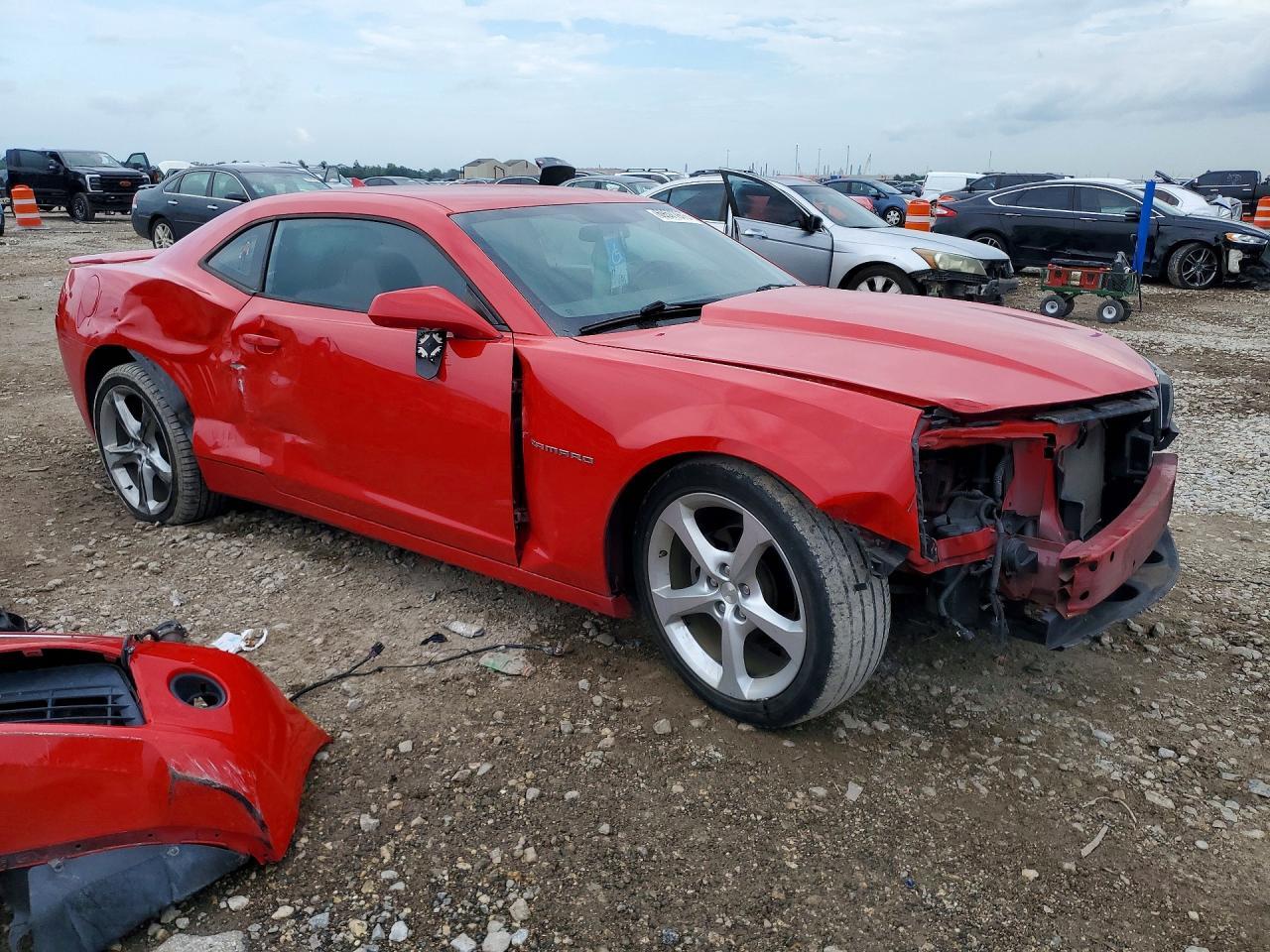2015 CHEVROLET CAMARO LT — Фото 4 из 13