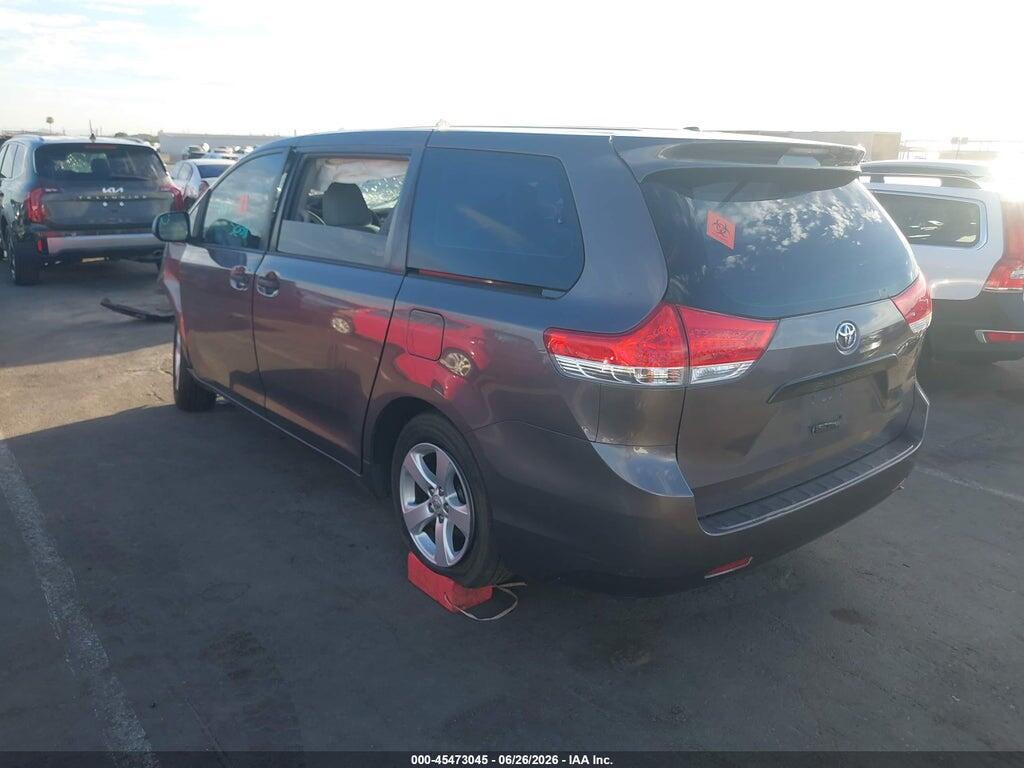 5TDZK3DC1ES488953 2014 TOYOTA SIENNA photo no. 3