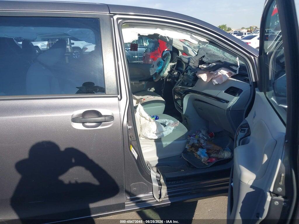 5TDZK3DC1ES488953 2014 TOYOTA SIENNA photo no. 5