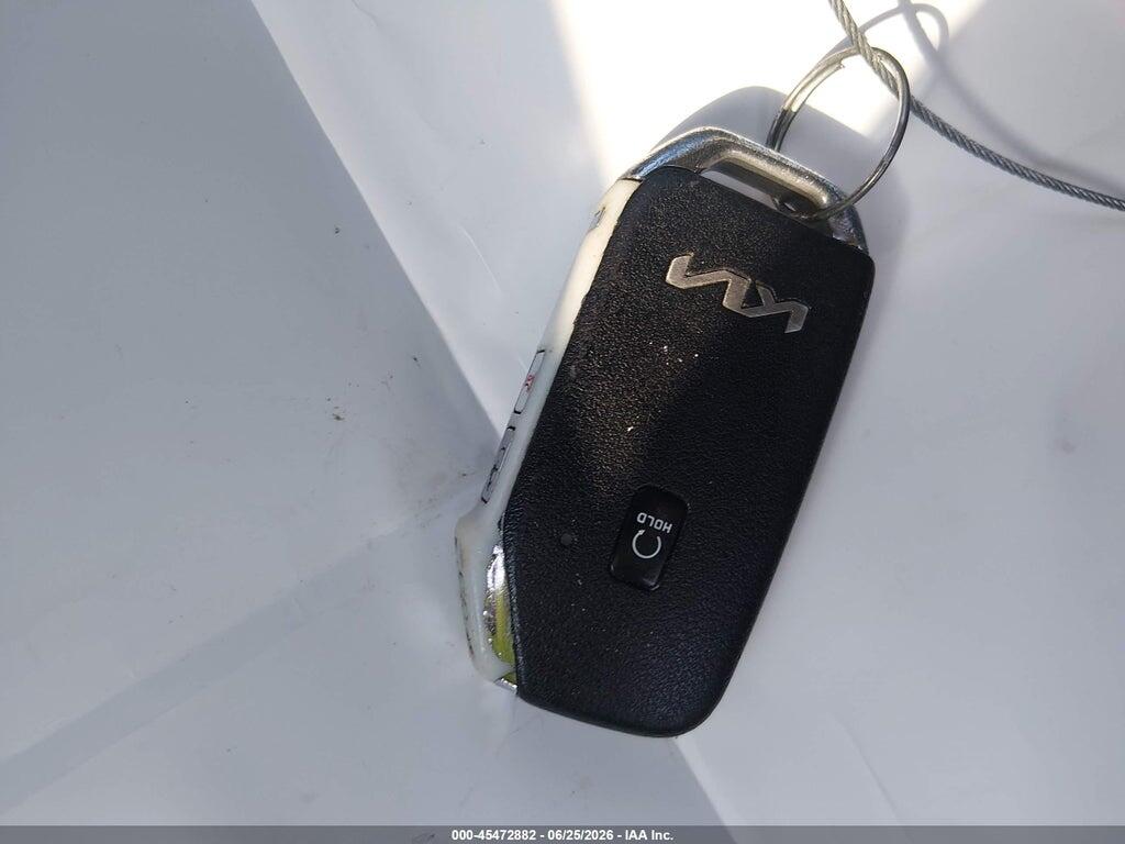 5XYK33AF7PG083189 2023 KIA SPORTAGE photo no. 1