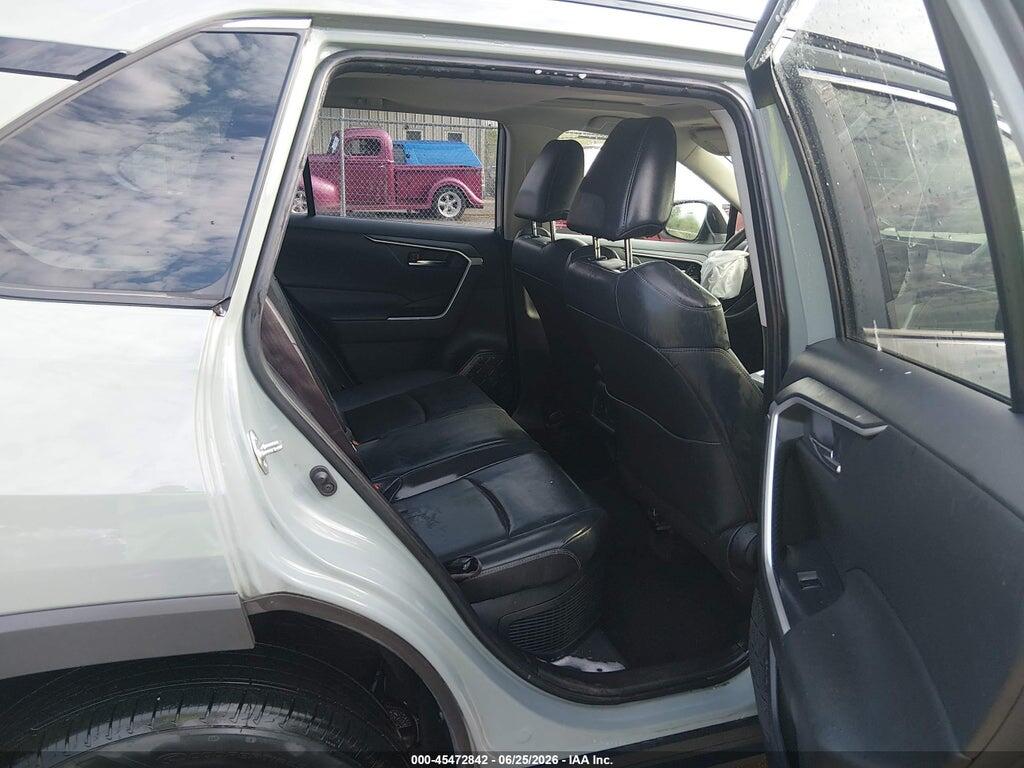 JTMB6RFV1ND074199 2022 TOYOTA RAV4 HYBRID photo no. 8