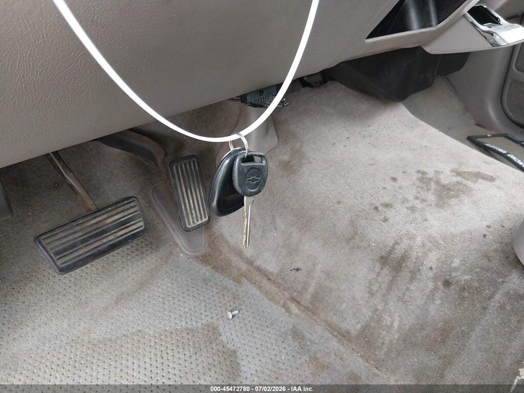 1GNEC13VX4J319648 2004 CHEVROLET TAHOE photo no. 11