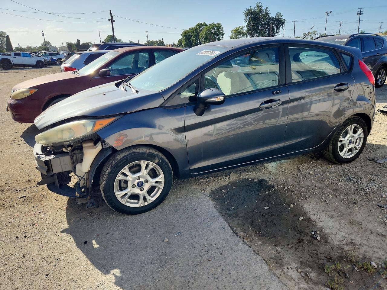 2015 FORD FIESTA SE