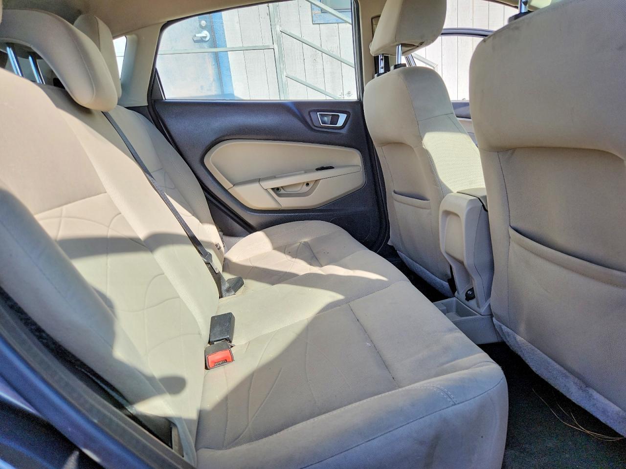 2015 FORD FIESTA SE — Фото 11 из 14