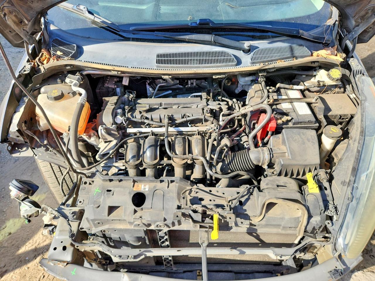 2015 FORD FIESTA SE — Фото 12 из 14