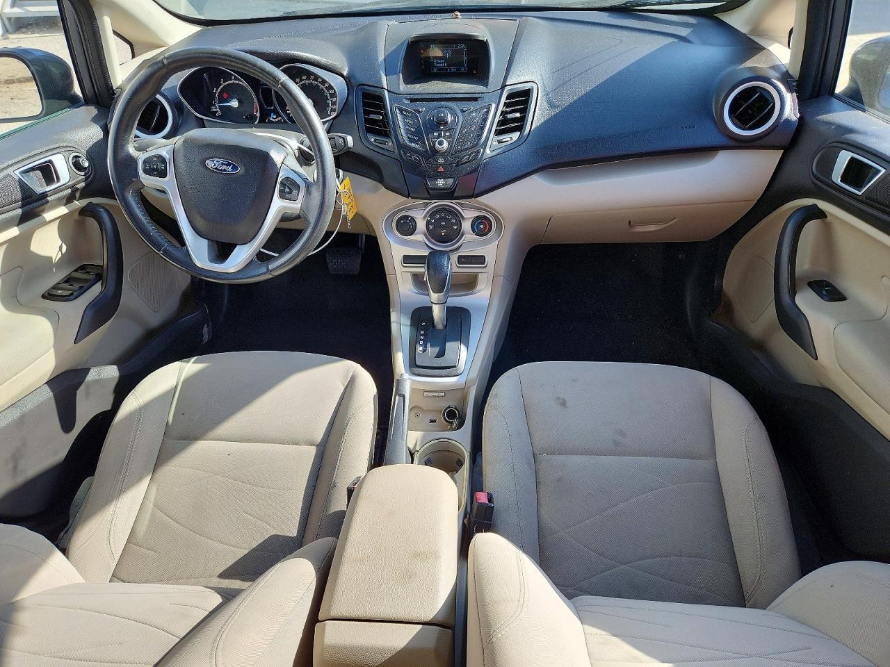 2015 FORD FIESTA SE — Фото 8 из 14