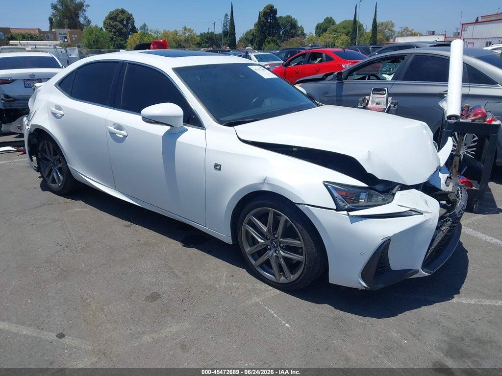 JTHBA1D24J5067842 2018 LEXUS IS 300 photo no. 1