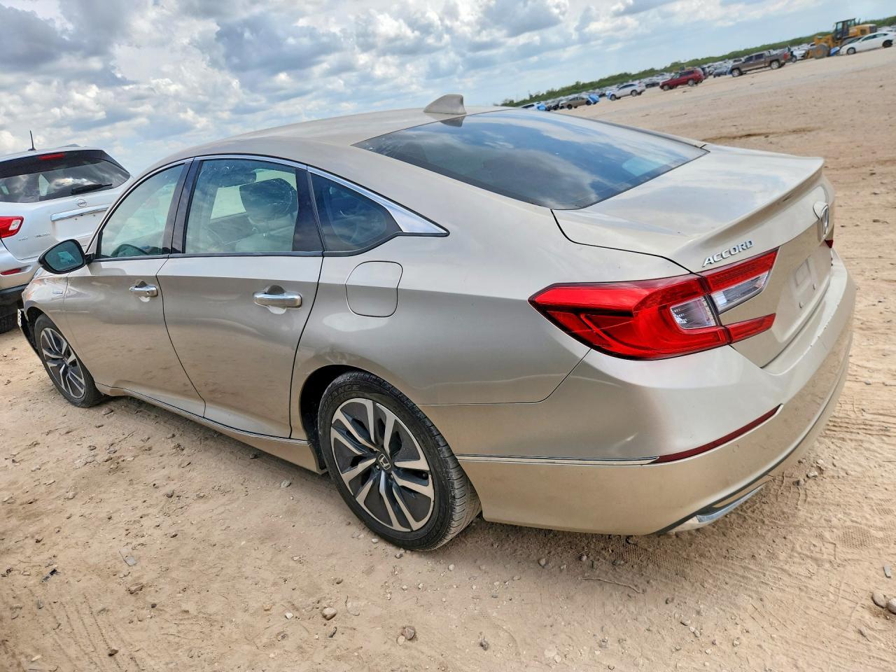 2020 HONDA ACCORD TOURING HYBRID — Фото 2 из 13