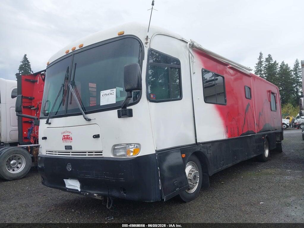 4UZ6XFBC2XCB54247 1999 FREIGHTLINER CHASSIS photo no. 2