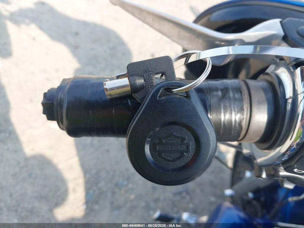 1HD1KEL18FB612782 2015 HARLEY-DAVIDSON FLHTK photo no. 11