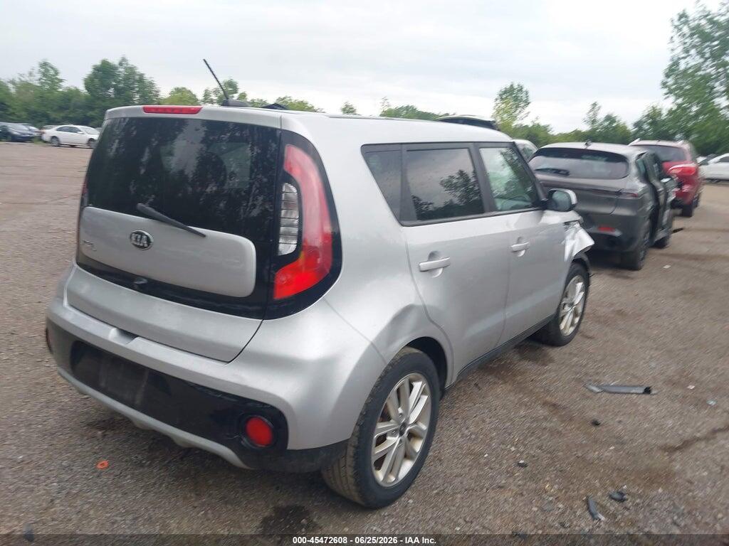 KNDJP3A57K7698516 2019 KIA SOUL photo no. 4