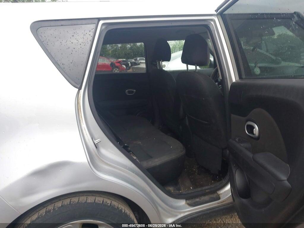 KNDJP3A57K7698516 2019 KIA SOUL photo no. 8