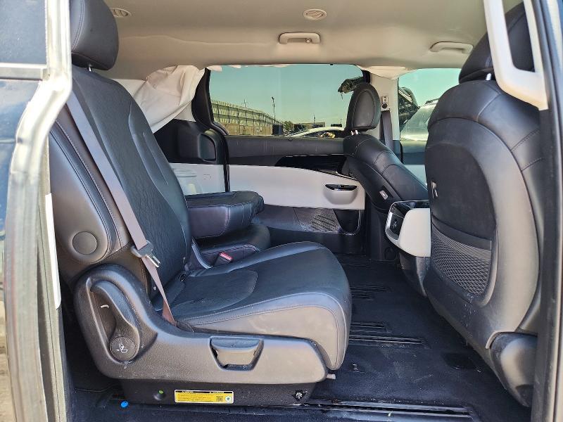 KNDNC5H34R6423831 2024 KIA CARNIVAL photo no. 10