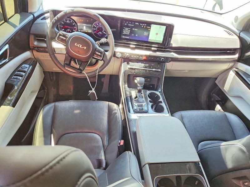 KNDNC5H34R6423831 2024 KIA CARNIVAL photo no. 8