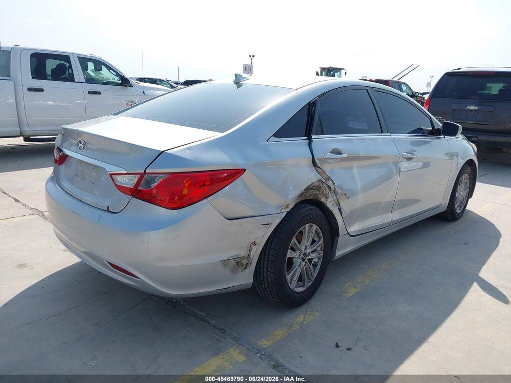 5NPEB4AC8DH617378 2013 HYUNDAI SONATA photo no. 4
