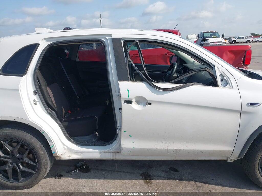 JA4AP3AW4HZ056934 2017 MITSUBISHI OUTLANDER SPORT photo no. 6