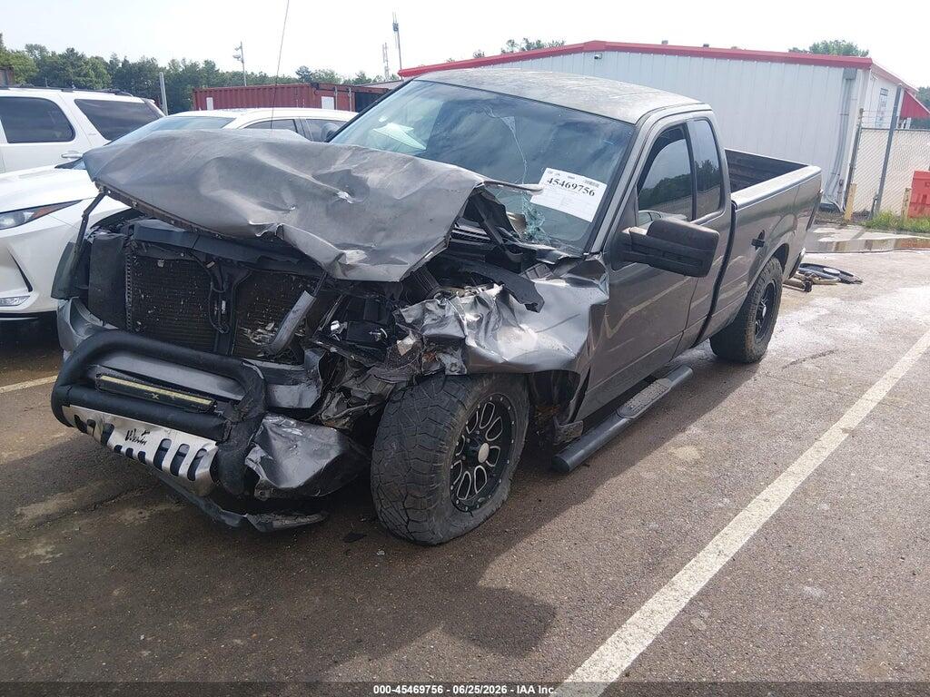 1FTRF14W04NA25368 2004 FORD F-150 photo no. 2
