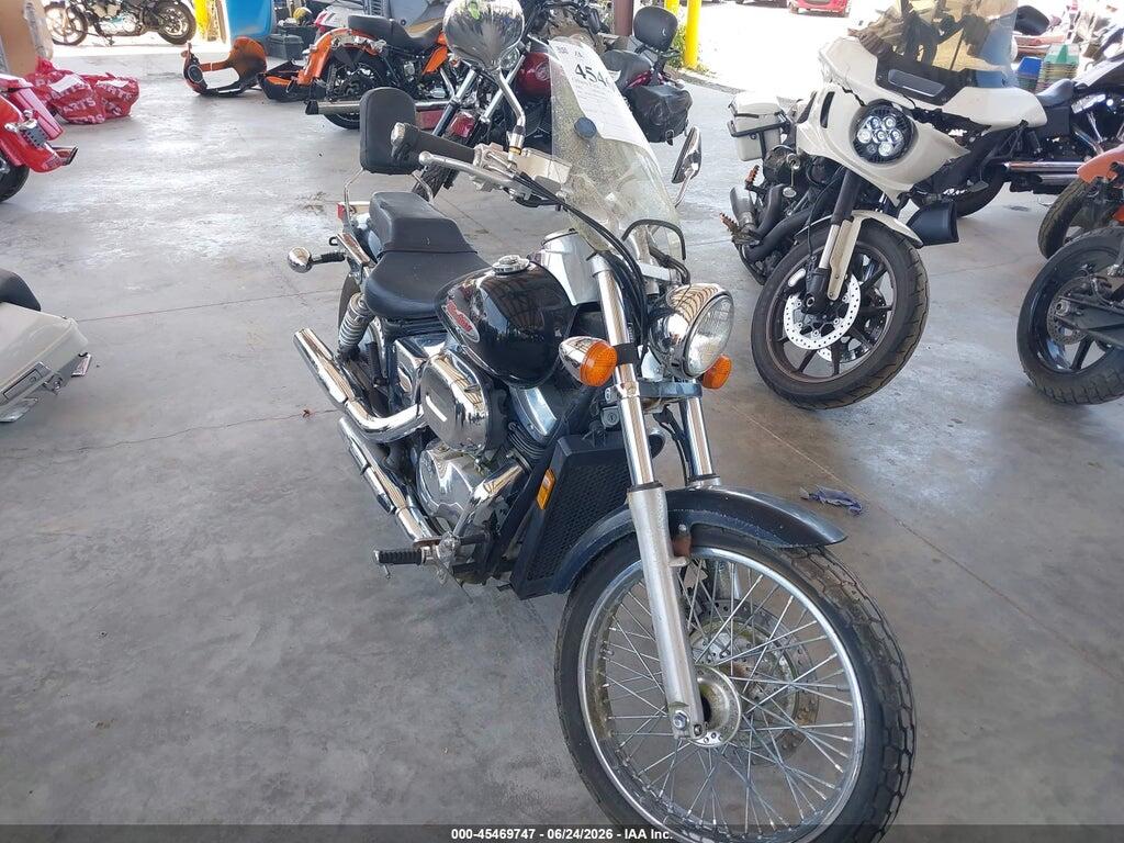 JH2RC44061K501729 2001 HONDA VT750 photo no. 1