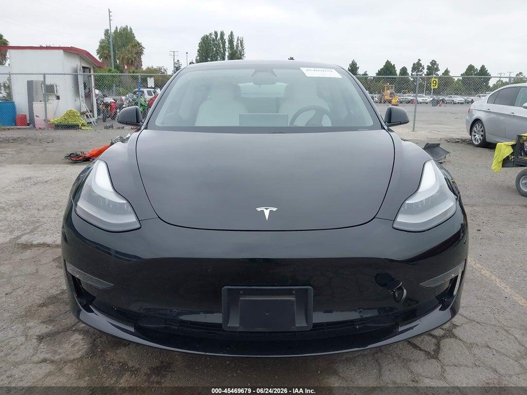 5YJ3E1EB8MF075955 2021 TESLA MODEL 3 photo no. 11