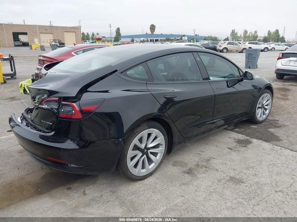 5YJ3E1EB8MF075955 2021 TESLA MODEL 3 photo no. 4