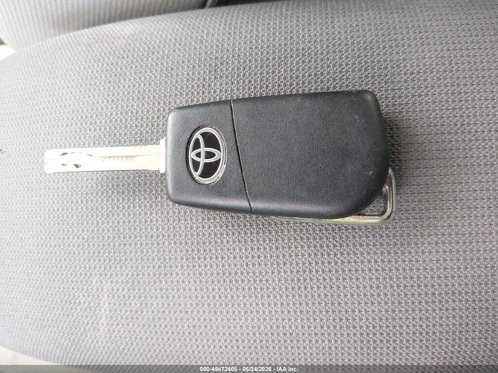 JTDBCMFE9P3018340 2023 TOYOTA COROLLA photo no. 11