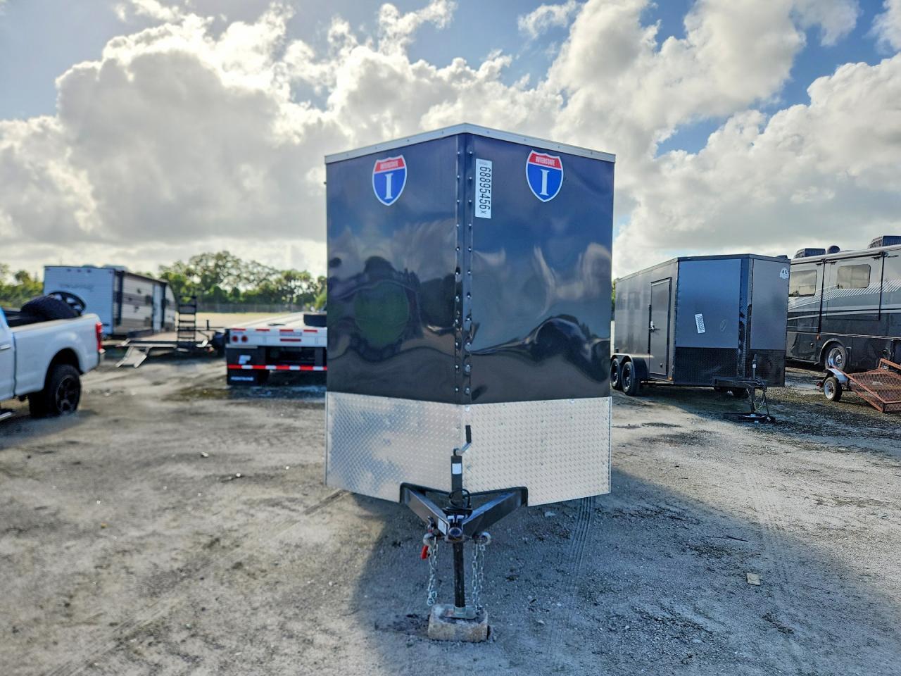 2025 INTERSTATE VICTV612TA2 ENCLOSED CARGO TRAILER — Фото 5 из 10