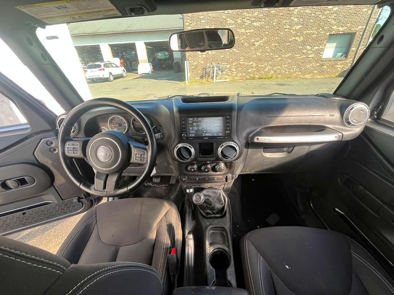 2017 JEEP WRANGLER RUBICON — Фото 7 из 12
