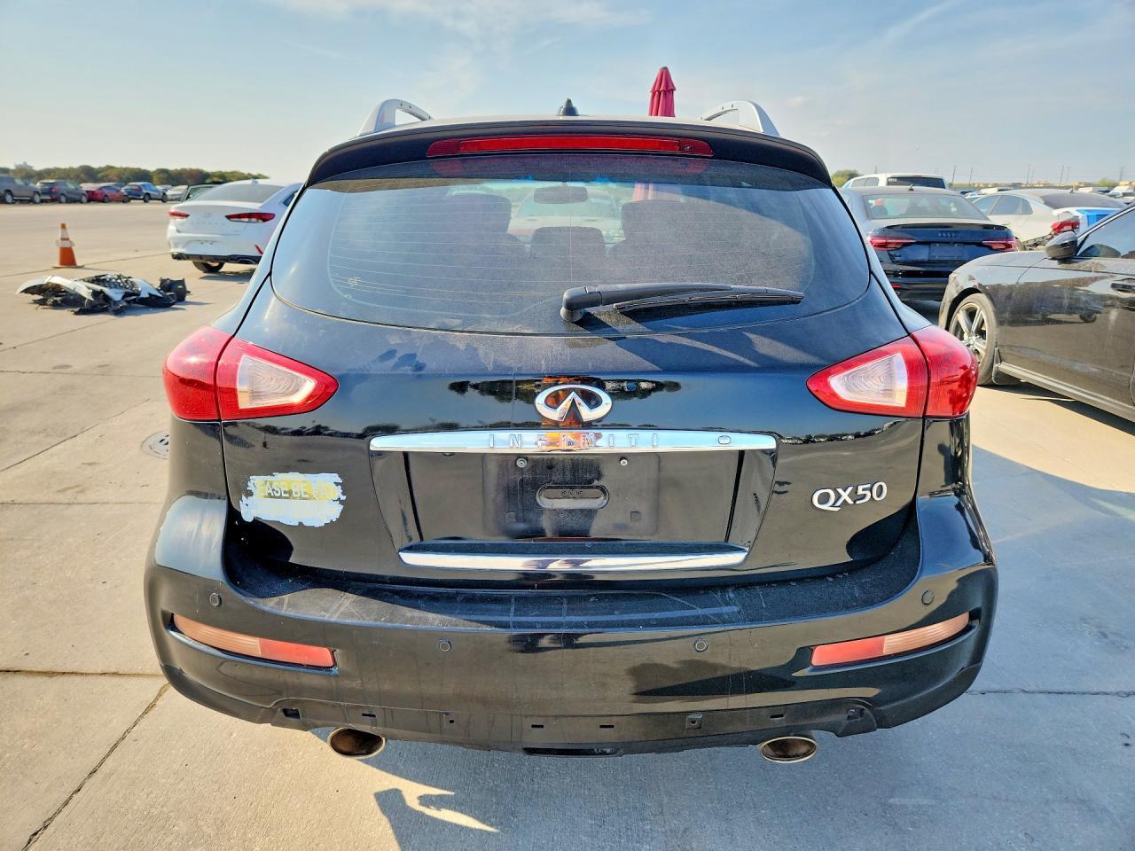 2016 INFINITI QX50 BASE — Фото 6 из 13