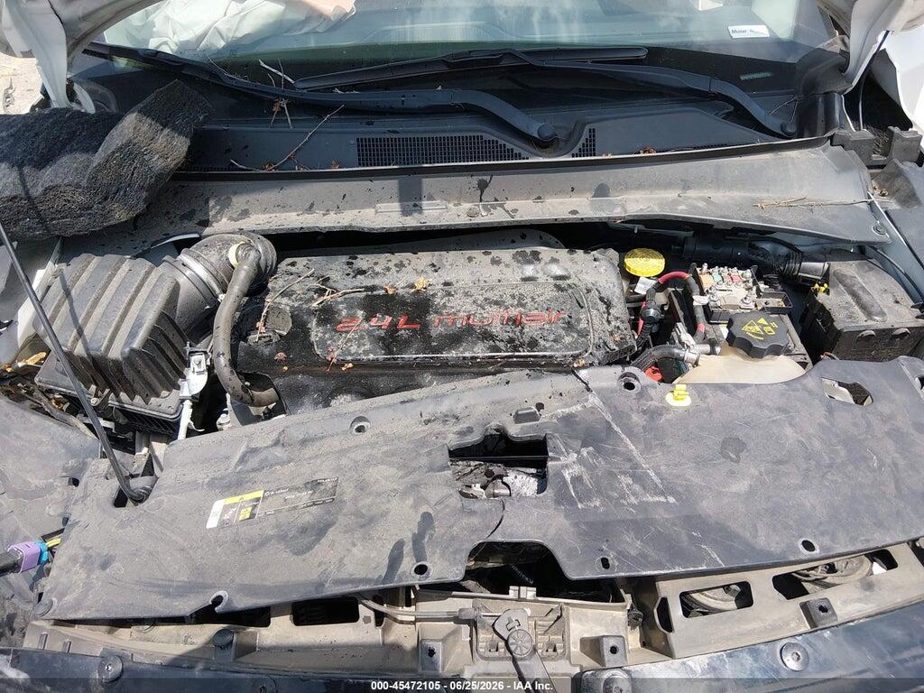 3C4NJDCB8JT175205 2018 JEEP COMPASS photo no. 10