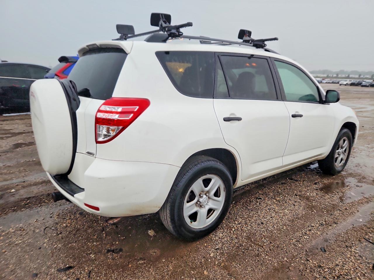 2012 TOYOTA RAV4 BASE — Фото 3 из 12