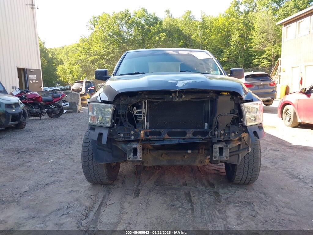 1C6RR7FGXJS265290 2018 RAM 1500 photo no. 12