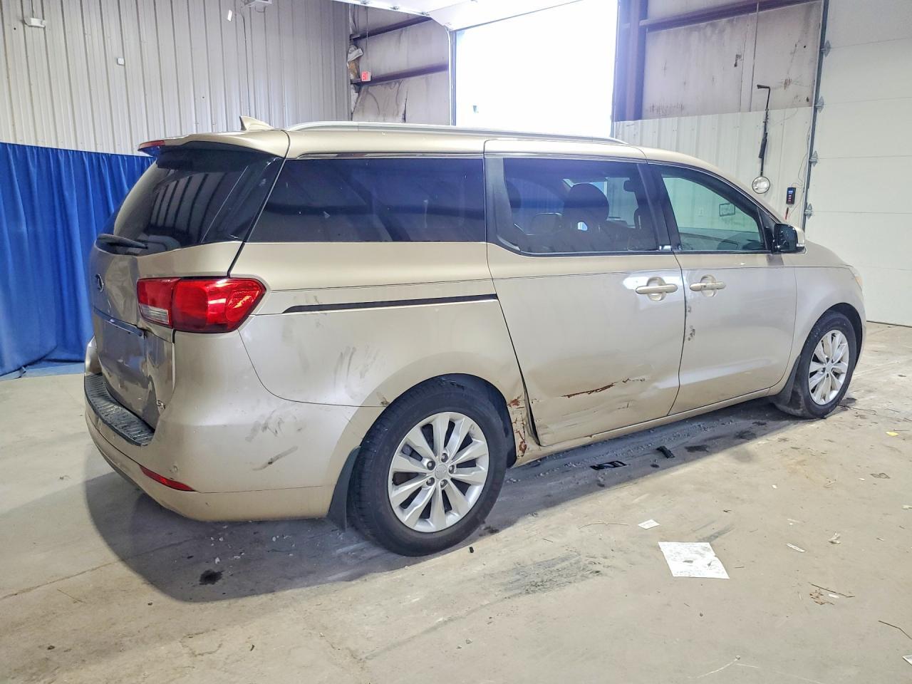 2015 KIA SEDONA EX — Фото 3 из 13