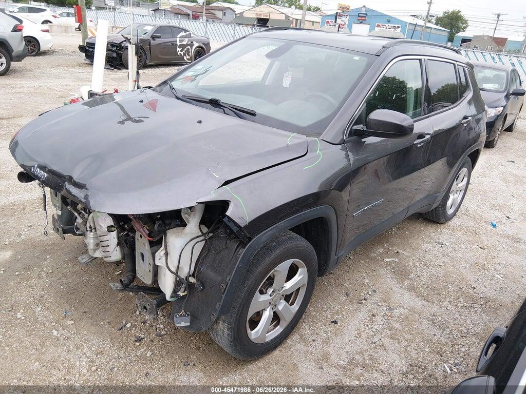 3C4NJCBB5JT186707 2018 JEEP COMPASS photo no. 2