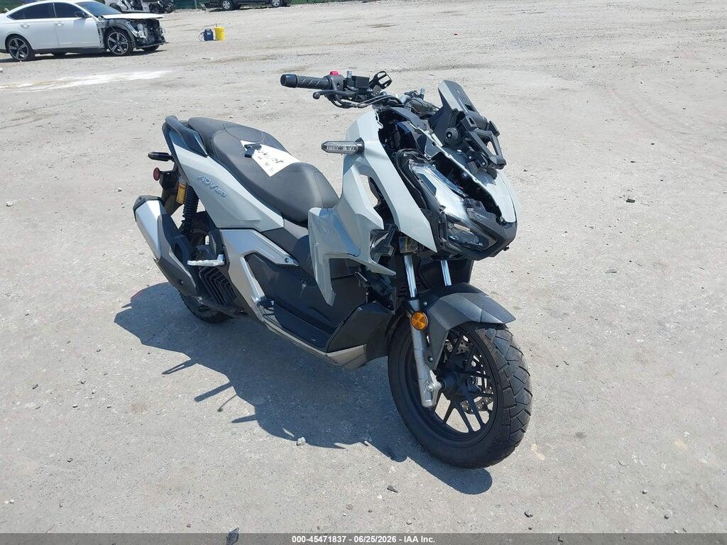 MLHKF5456T5201268 2026 HONDA ADV160 photo no. 1