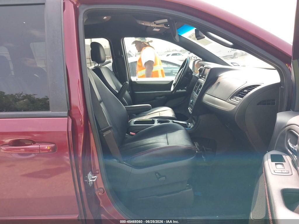 2C4RDGEG7HR746537 2017 DODGE GRAND CARAVAN photo no. 5
