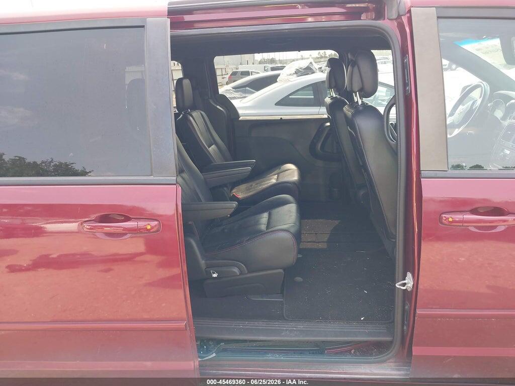2C4RDGEG7HR746537 2017 DODGE GRAND CARAVAN photo no. 8