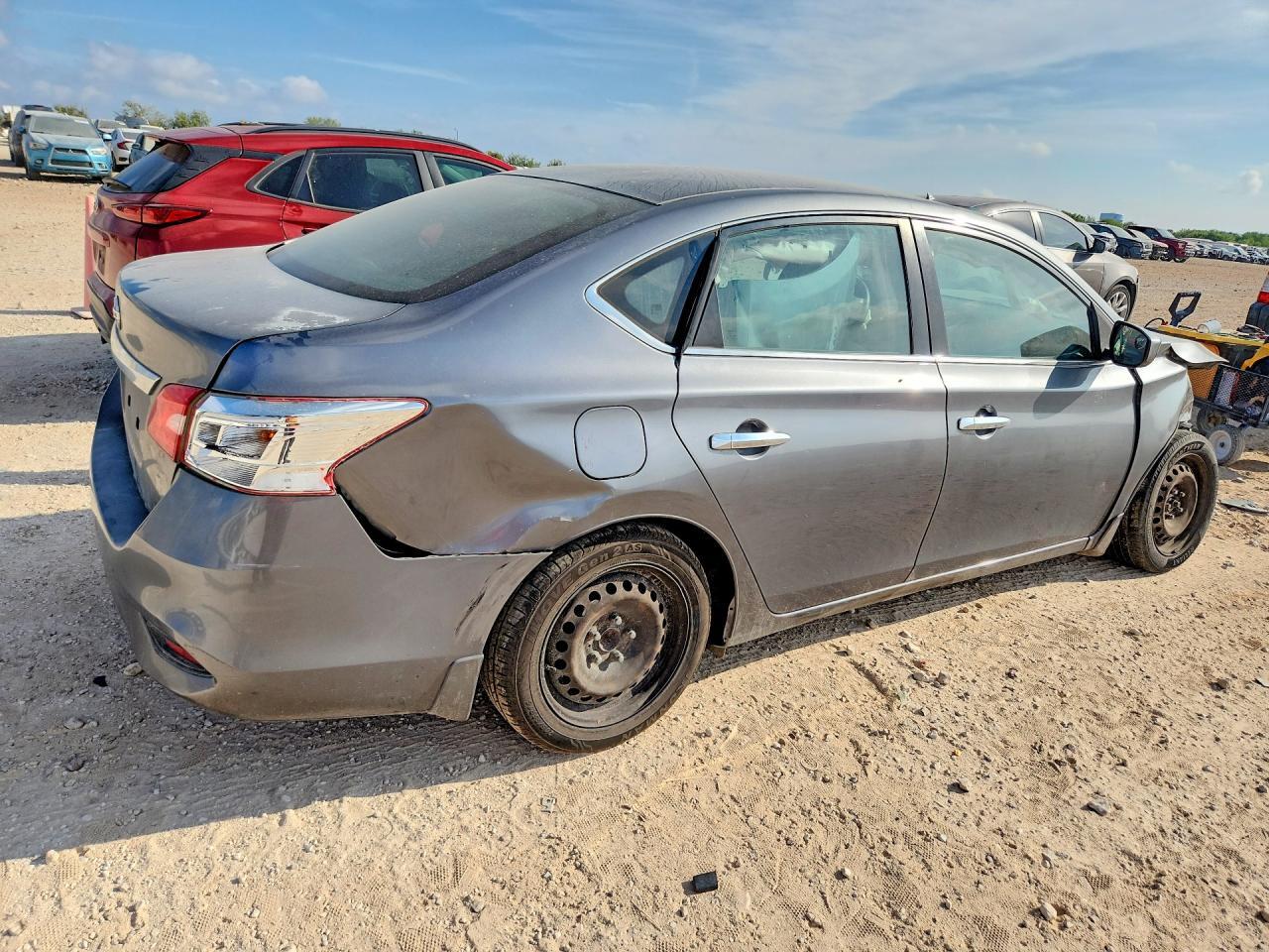 2016 NISSAN SENTRA S — Фото 3 из 13