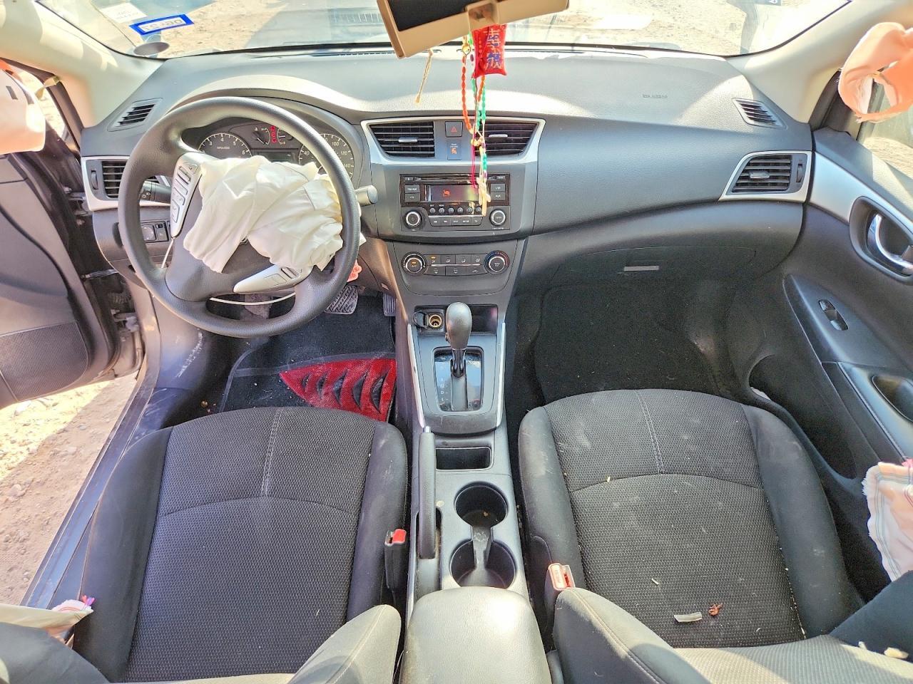 2016 NISSAN SENTRA S — Фото 8 из 13