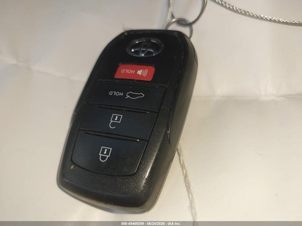 JTDAAAAF3P3012260 2023 TOYOTA CROWN photo no. 11