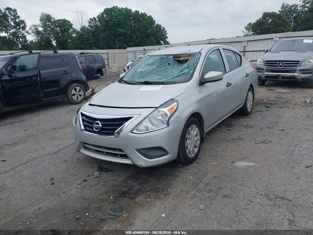3N1CN7AP7HL845772 2017 NISSAN VERSA photo no. 2