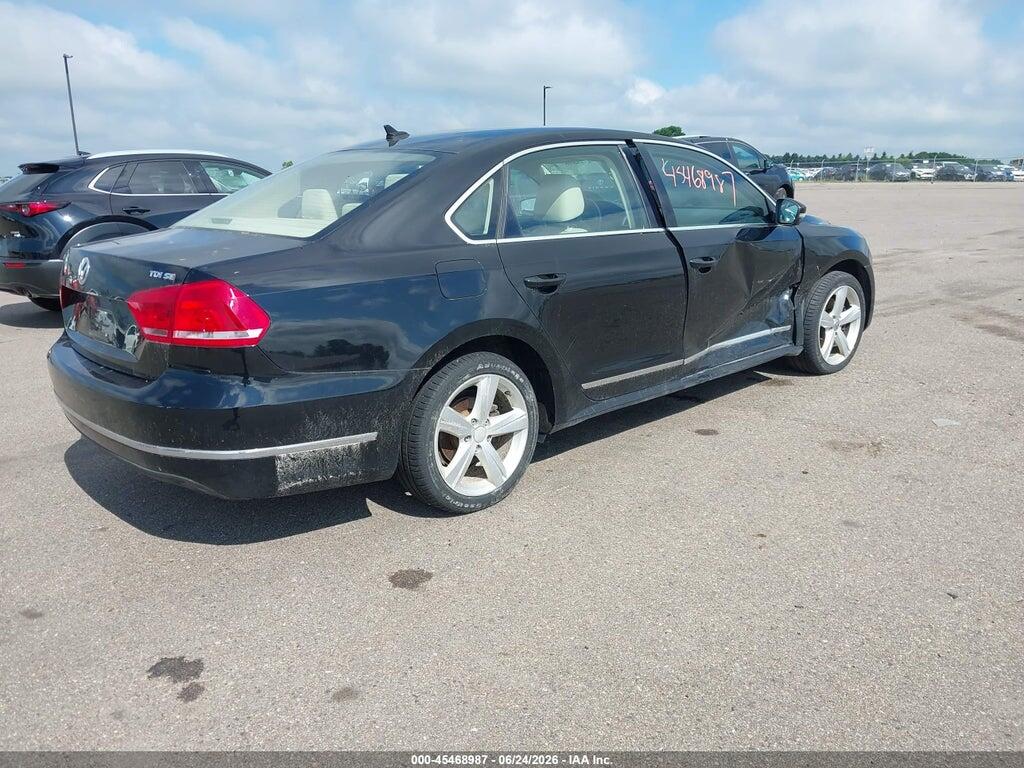 1VWBN7A3XDC119736 2013 VOLKSWAGEN PASSAT photo no. 4